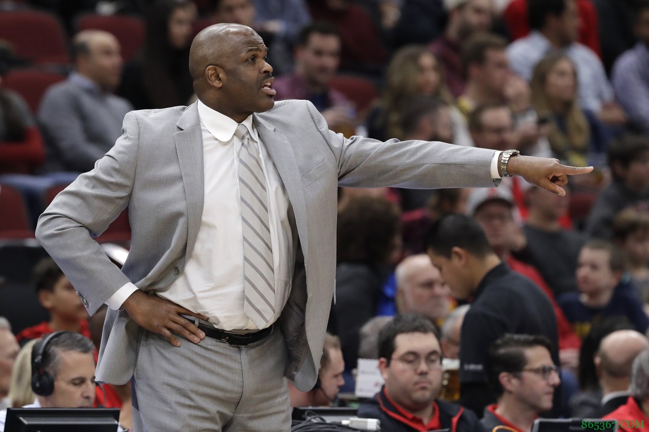 麦克米兰：客场比赛结束后比分打平是件好事 我们必须捍卫主场