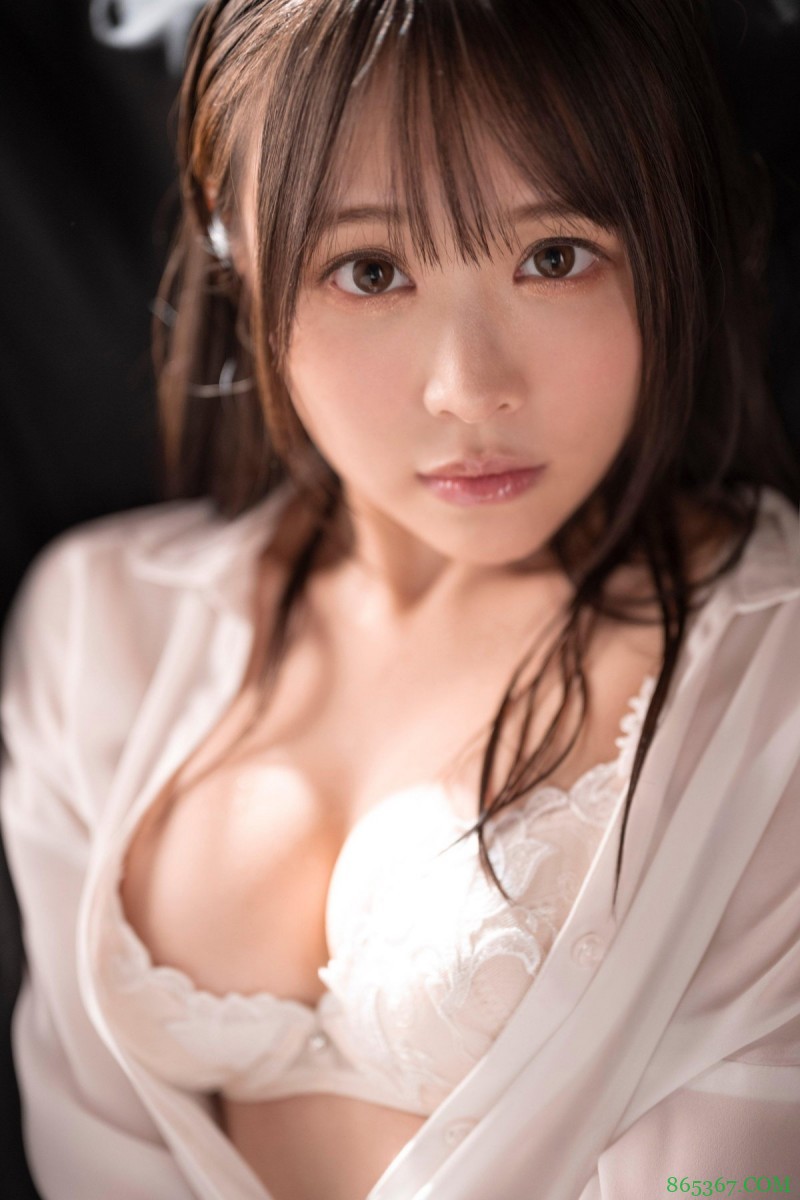 吉冈日FLNS-400 小姐姐把大叔搞到疲惫不堪