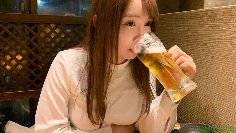 桐谷奈绪骚气十足 英文老师不甘平淡进入业界寻找激情