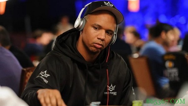 Phil Ivey 总是能赢得了其他人无法赢得的彩池