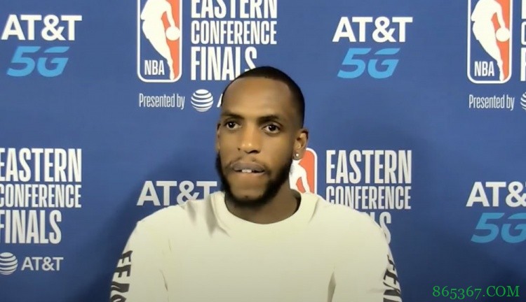 米德尔顿:现在不考虑总决赛 要争取拼下每个五五开的球