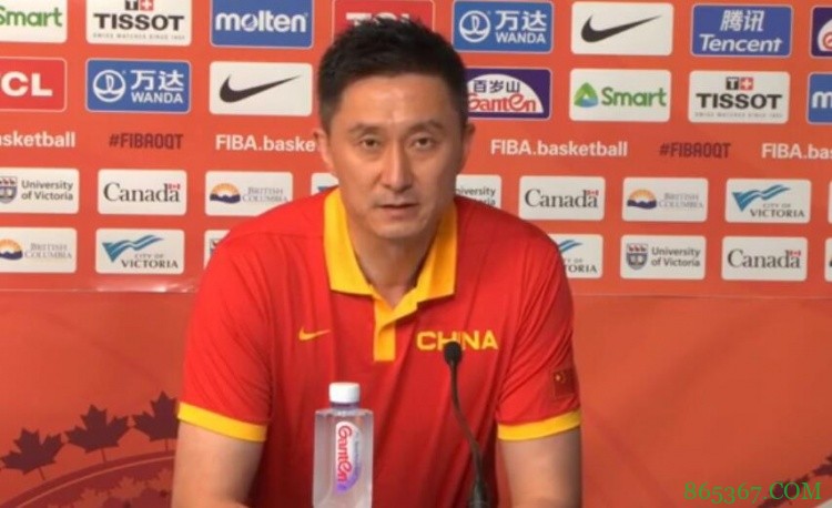 杜锋:年轻球员们第一次打这样的比赛 很满意他们的表现