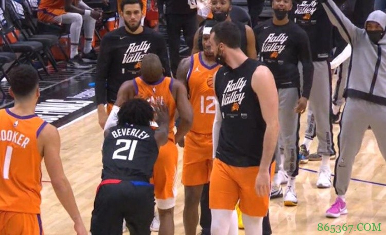 贝弗利向保罗道歉：我的错 当时情绪有些失控