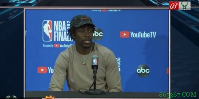 霍勒迪:保罗本场比赛打得太舒服了 大洛对其防守已经很好了