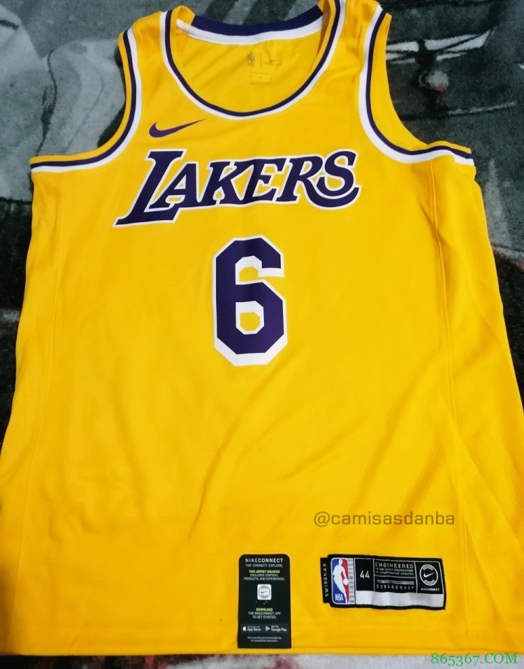 6号回归！美媒晒詹姆斯湖人新球衣实物图