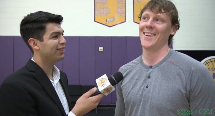 科比-卡尔下赛季将不再担任湖人发展联盟球队主帅