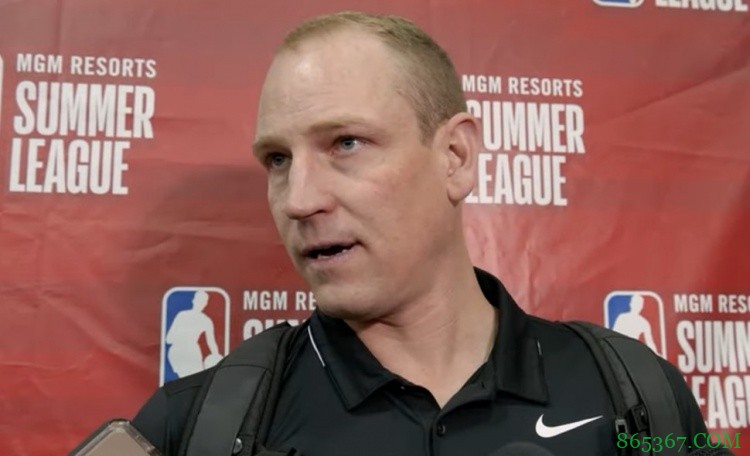 跟队记者：活塞计划让开拓者助教吉姆-莫兰加入到球队教练组