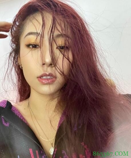 意指曾凡博?阿达娃更新动态:和全天下的渣男说再见