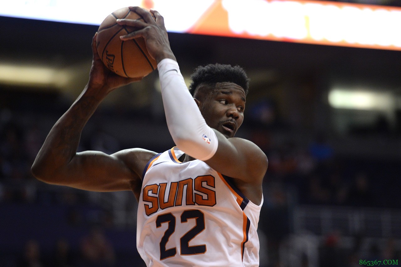 艾顿:现在形势发生了变化 我们成为了那支需要不顾一切的队伍