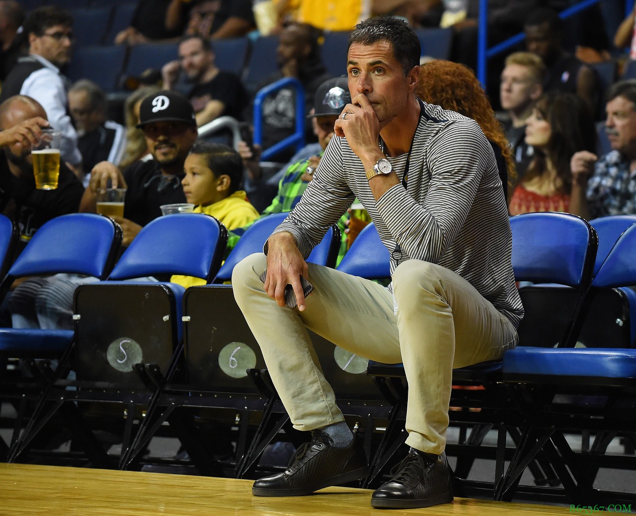 赛季总结&前瞻 | 湖人不会真的要保罗威少吧？