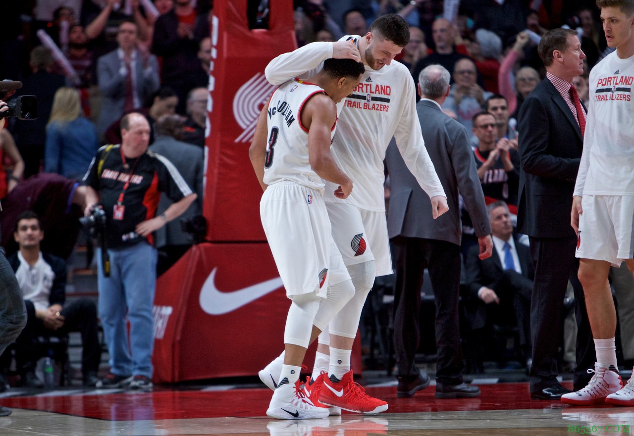 【赛季盘点】影响赛季走势的八大伤病:詹眉&篮网三巨头