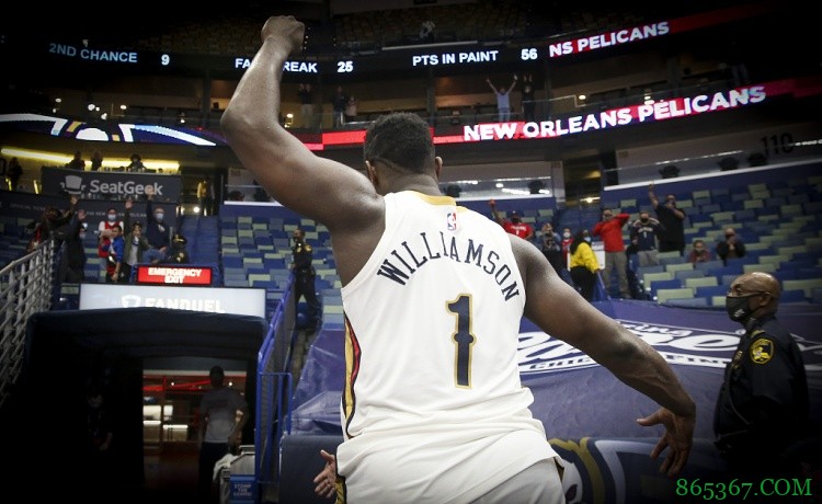 有着光明的未来！祝福锡安-威廉森21岁生日快乐