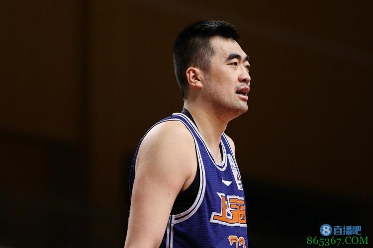沪媒：张兆旭即将离开上海男篮 加盟同曦可能性不大