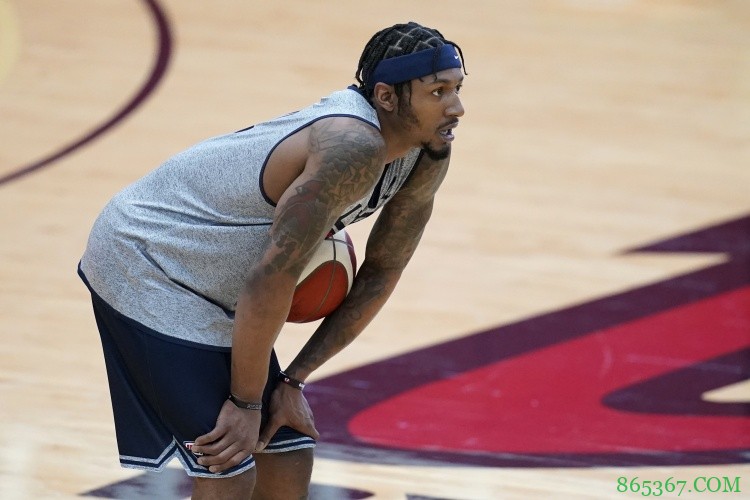 比尔:波波一直在提醒我们这不是NBA 球队处于正确的方向上