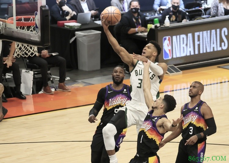 总决赛G1收视率较上赛季有所回暖 但仅为当年骑勇大战的一半