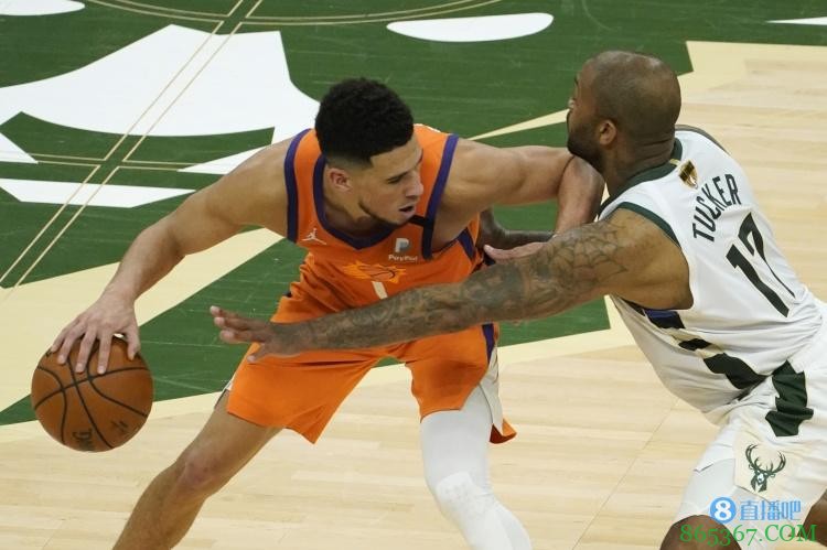 总决赛G4述评:字母哥打5号位攻防破局 布克一个人得分不解渴?