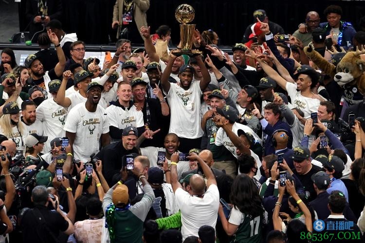 八年跋涉终登山巅 霸气字母新王当立