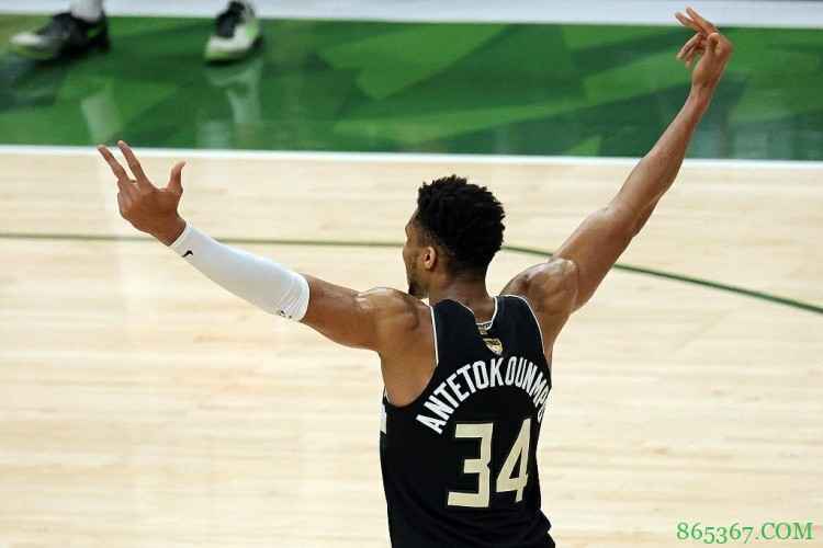 字母哥：夺冠会上瘾 想追逐更多这样的时刻