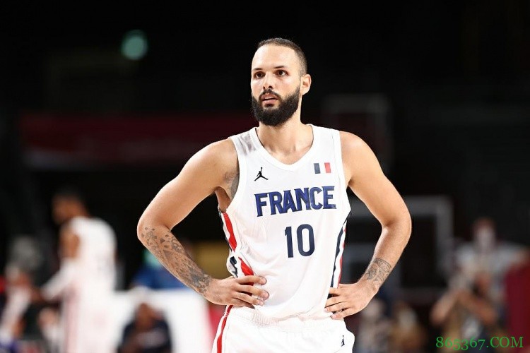 富尼耶：在绿军有塔图姆和布朗 在国家队要承担不同角色