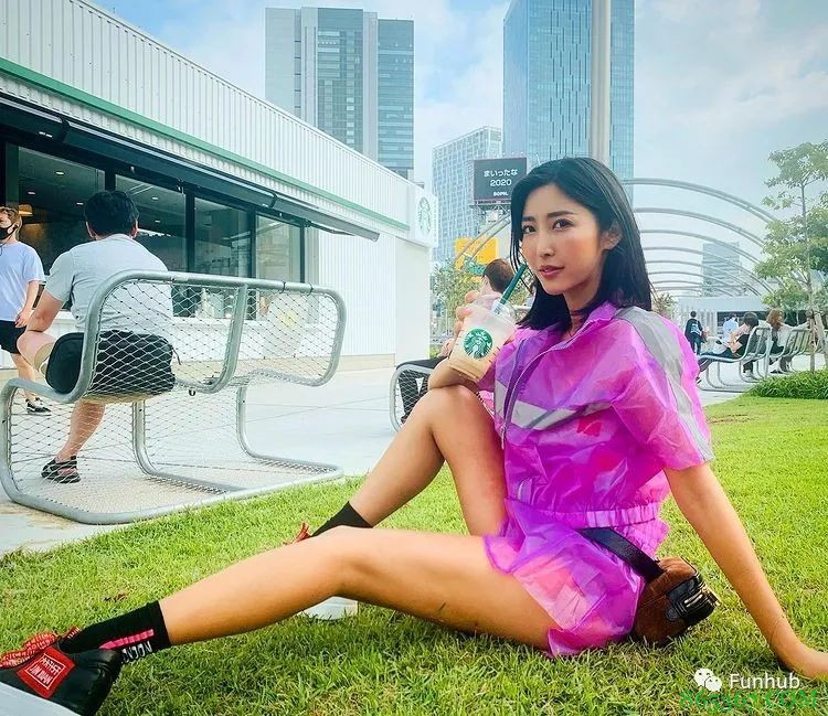 性感辣妹水川菫 父亲希望她成为业界铃木一郎