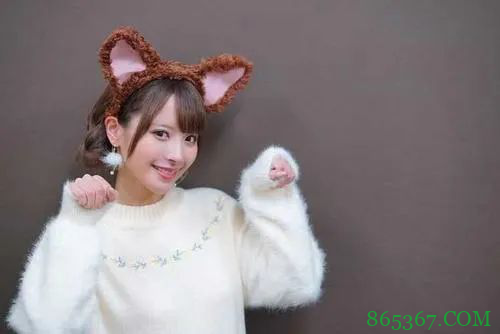 桃乃木香奈喜欢希志爱野而入行 火遍业界成为暗黑偶像