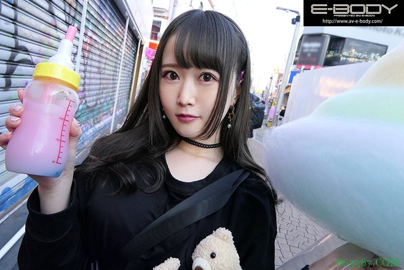 百田胡桃EBOD-793 平民女神喜欢用搞怪姿势