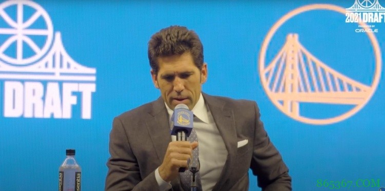 迈尔斯:今晚没有任何球员相关的交易 有想换选秀权但未达成