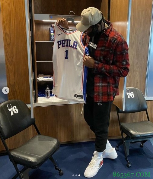 德拉蒙德INS晒76人球衣：让我们开始工作吧！????