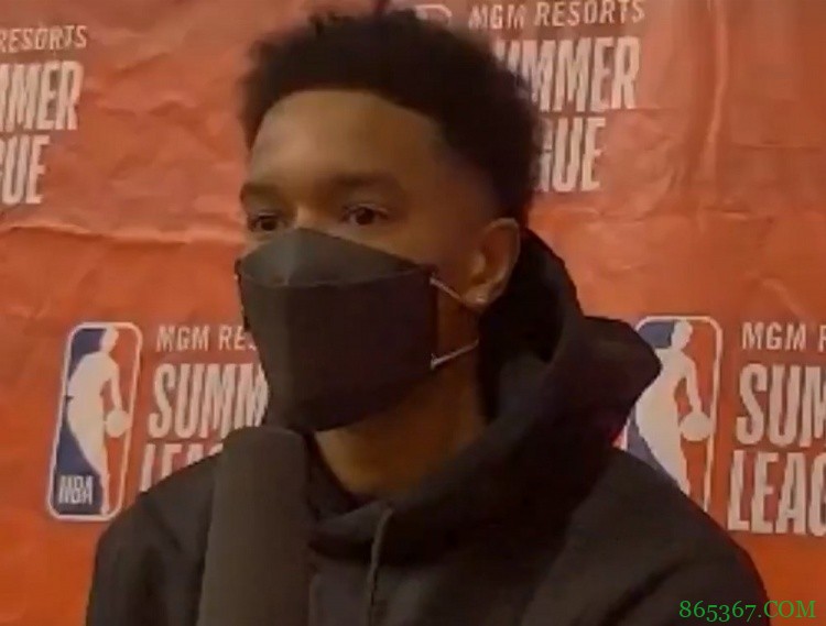 太阳双向球员亚历山大:保罗&布克的中距离可能是史上最佳