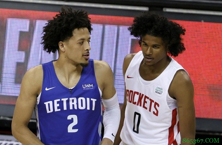 ?夏联-格林25+5 萨古21+8+4帽 康宁汉姆20分 火箭大胜活塞