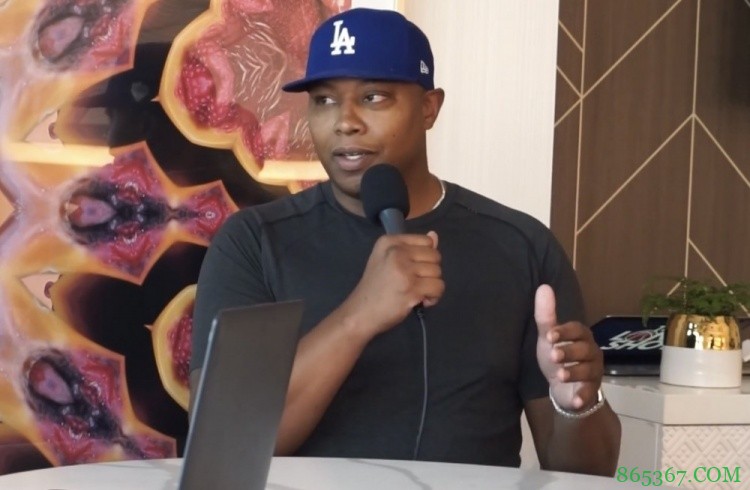 卡隆-巴特勒:凌晨两三点到客场科比仍会找地方练习 他与众不同