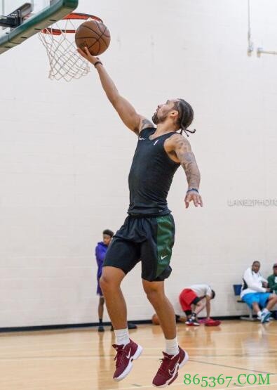 名记：鹈鹕和何塞-阿尔瓦拉多签下一份双向合同