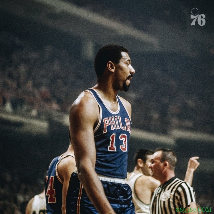 76人官推缅怀张伯伦：传奇永不消逝 纪念张伯伦85岁生日