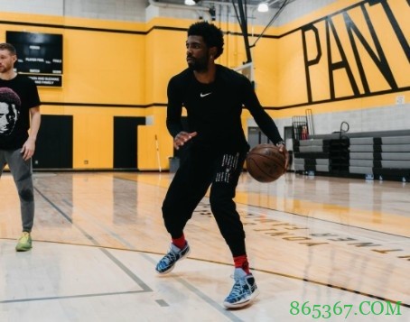 欧文穿欧文8训练照曝光 此前曾公开吐槽球鞋设计制作过程