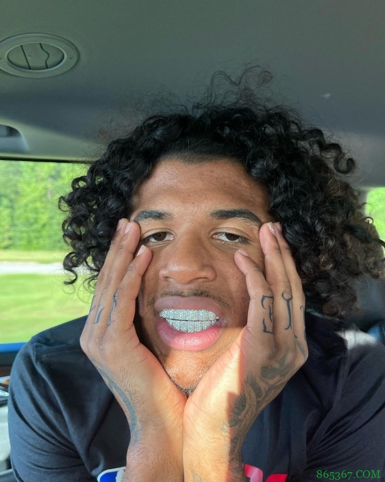 杰伦-格林：妈妈说如果别人讨厌你 那你一定是做了正确的事情