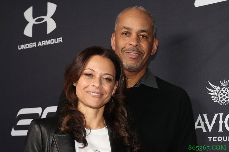 库里父母:经过深思熟虑后 我们已决定结束我们的婚姻