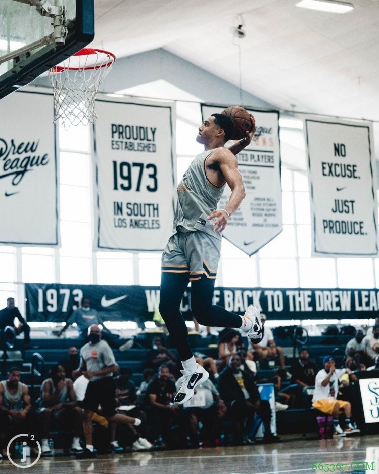 乔丹-普尔征战德鲁联赛 偶遇队友卢尼