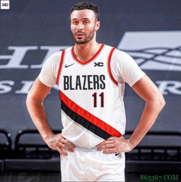 小南斯表示在开拓者将身披11号球衣：谁来做张特效图？