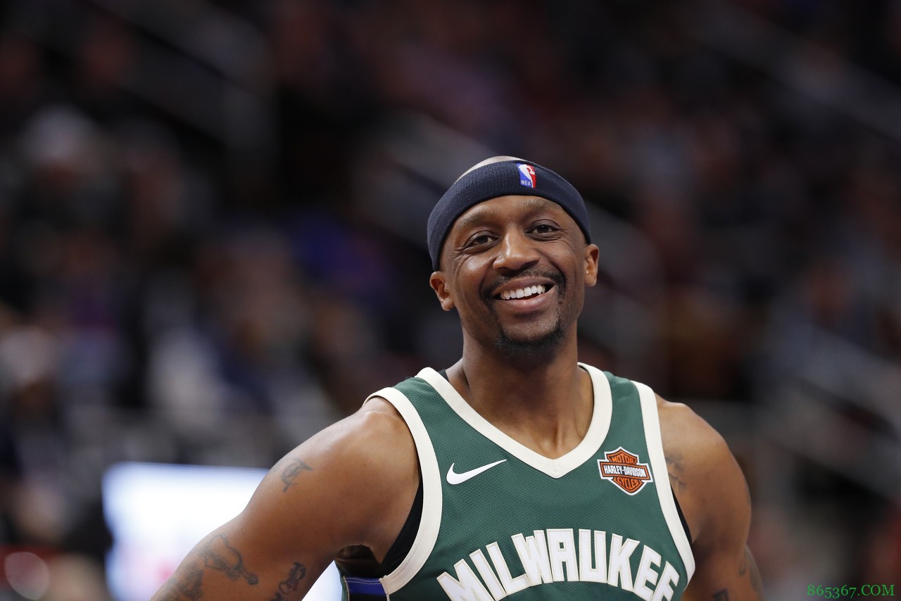 名记:杰森-特里将成为掘金发展联盟球队主教练