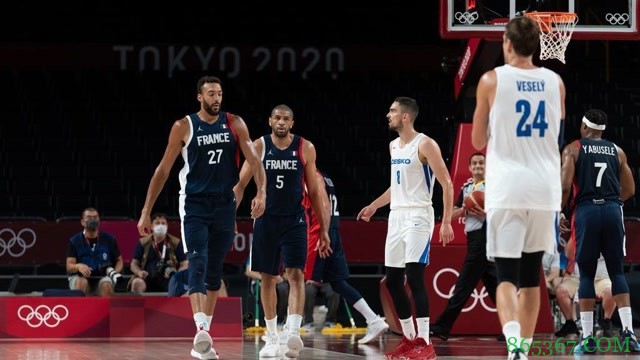 ?富尼耶21分 德-科洛17+8 维塞利19分 法国大胜捷克