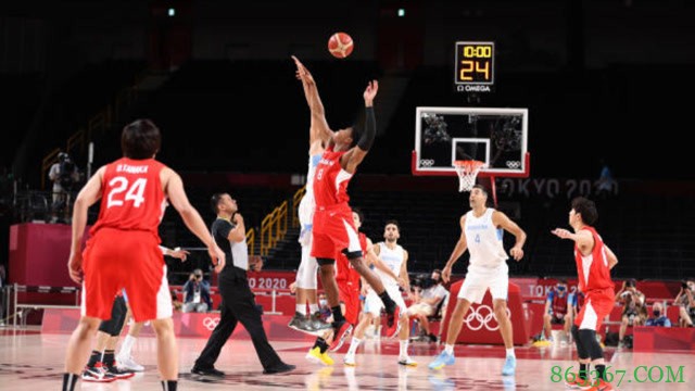 ?斯科拉23+10 坎帕佐17+7+11 渡边雄太17+9 阿根廷大胜日本