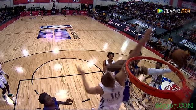 ?夏联-墨菲补篮绝杀22+6 库明加17+8 鹈鹕加时险胜勇士
