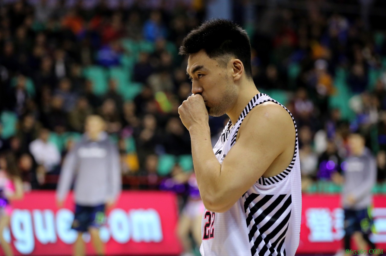 辽宁球员注册信息：李晓旭与球队续约一年