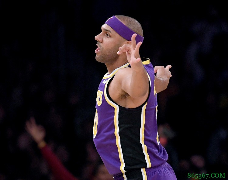 老詹：祝贺好兄弟杜德利的新职位 同时为他的离队而感到难受