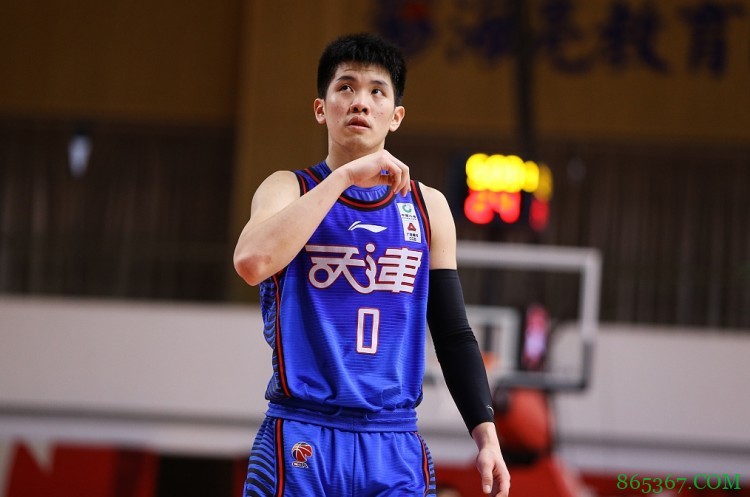 CBA官方:天津男篮和10名球员完成续约 林庭谦为2年B类合同