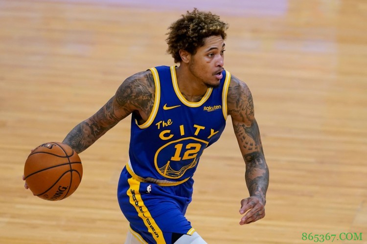 勇士记者：乌布雷合同第二年只有500万受保障