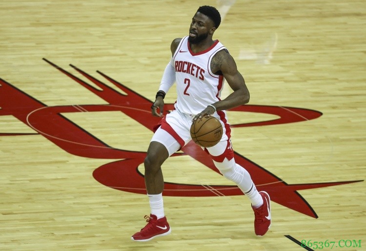 火箭官方:球队正式与恩瓦巴完成续约