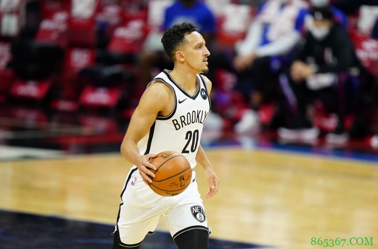 霍勒迪：沙梅特一出场我们就针对他 他的时间因此被压缩