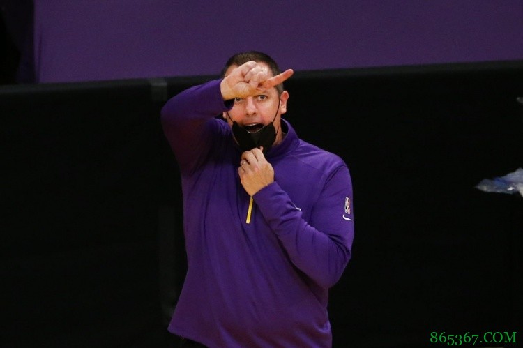 Stein:教练圈子里对沃格尔的续约感到越来越悲观