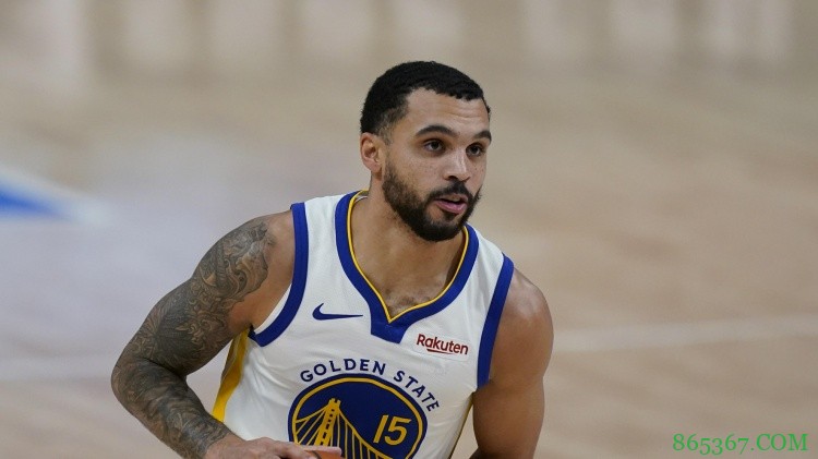 队记:勇士训练营将会有4人竞争最后一个阵容名额